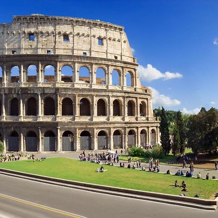 Golden Luxury Home - San Giovanni - 10 Min To Basilica Of San Giovanni - 25 Min To Colosseum 로마 외부 사진